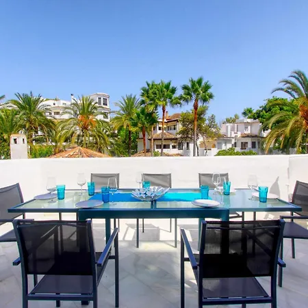 Beachfront Penthouse With Pool Access Lejlighed *