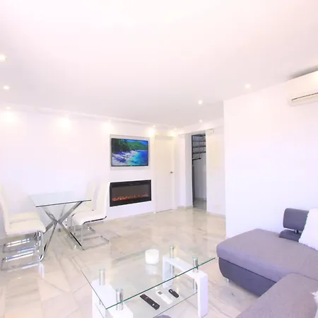 Beachfront Penthouse With Pool Access Apartment *