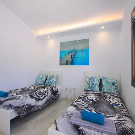 Beachfront Penthouse With Pool Access Apartment Marbella